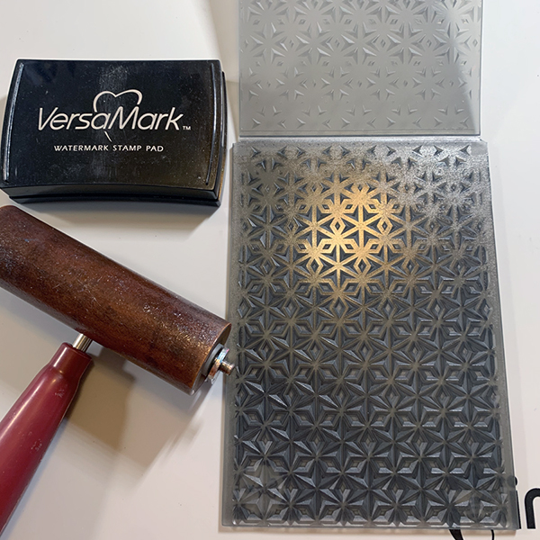 2021-Jun-Neva-Metallic-Wedding-Card-Step1