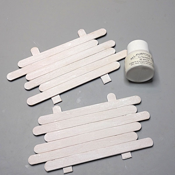 2021-dec-kyriakos-wooden-stamped-ornaments-step2