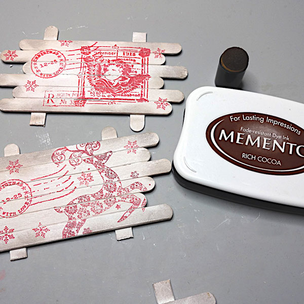 2021-dec-kyriakos-wooden-stamped-ornaments-step4